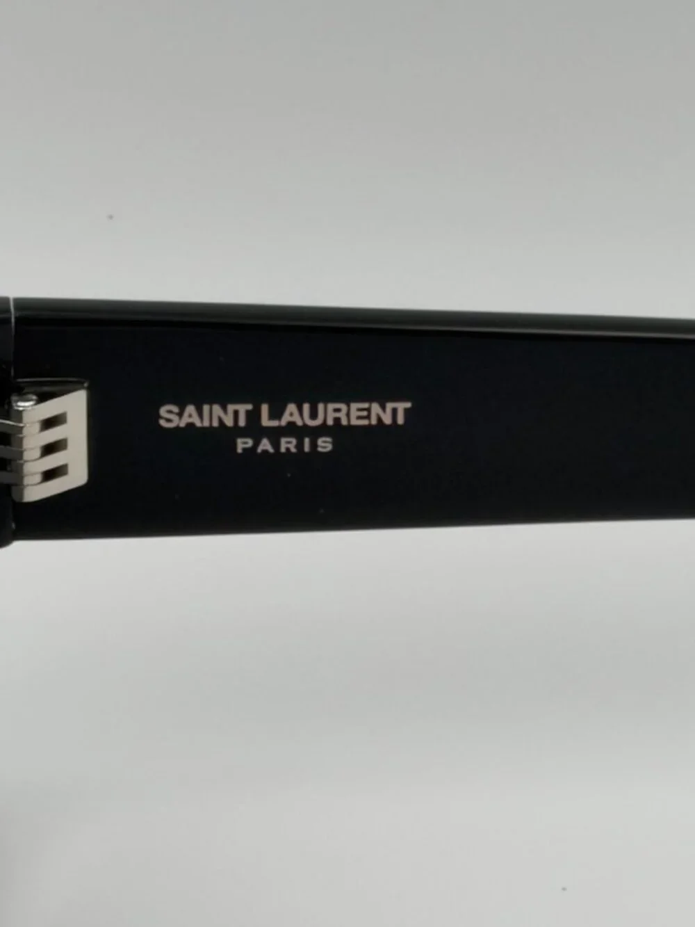 Saint Laurent SL 689 001 Black Sunglasses 59mm YSL New